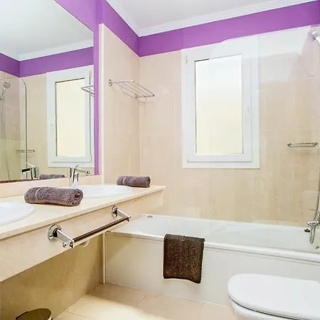 Playa Blanca Sleeps 8 Pool Air Con Wifi Villa *