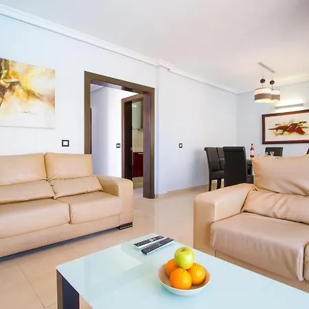 Playa Blanca Sleeps 8 Pool Air Con Wifi Willa Playa Blanca (Lanzarote)
